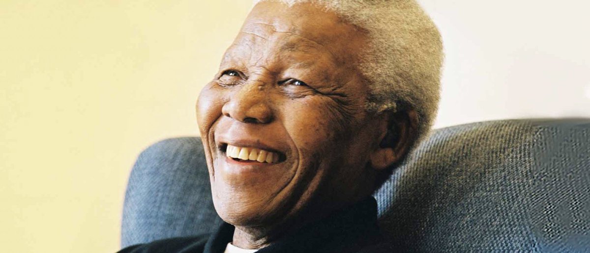 gentequebrilla's tweet photo. Hoy celebramos el #DíaInternacionalDeNelsonMandela, honrando a un líder que luchó incansablemente por la justicia, la igualdad y la libertad. 🕊️✨
Su legado nos inspira a seguir construyendo un mundo mejor, basado en el respeto y la dignidad para todos.

https://t.co/ac2VFkKuqB https://t.co/Qes4a514y8