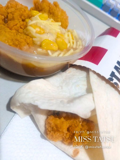 KFC Creamy Spinach Twister, Brownies and Famous Bowl 🍝 #KFC #pinoyfood #breakfast #lunch #dinner #KFCCreamySpinachFest<a href="/tag/lunch"class="tags"><span>#lunch</span></a><a href="/tag/dinner"class="tags"><span>#dinner</span></a><a href="/tag/breakfast"class="tags"><span>#breakfast</span></a><a href="/tag/philippines"class="tags"><span>#philippines</span></a><a href="/tag/filipinofood"class="tags"><span>#filipinofood</span></a>
