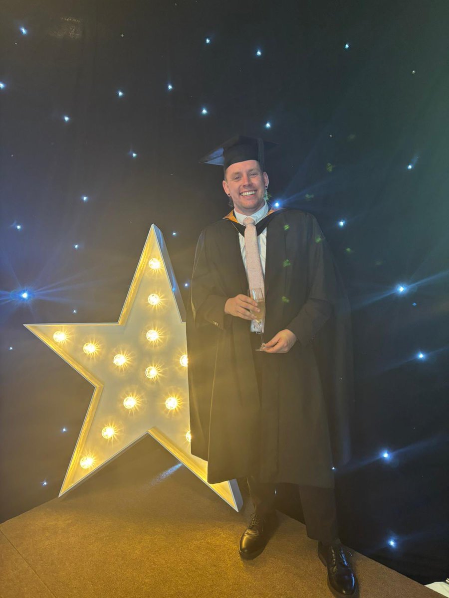 #hellomynameis Graeme tweet media