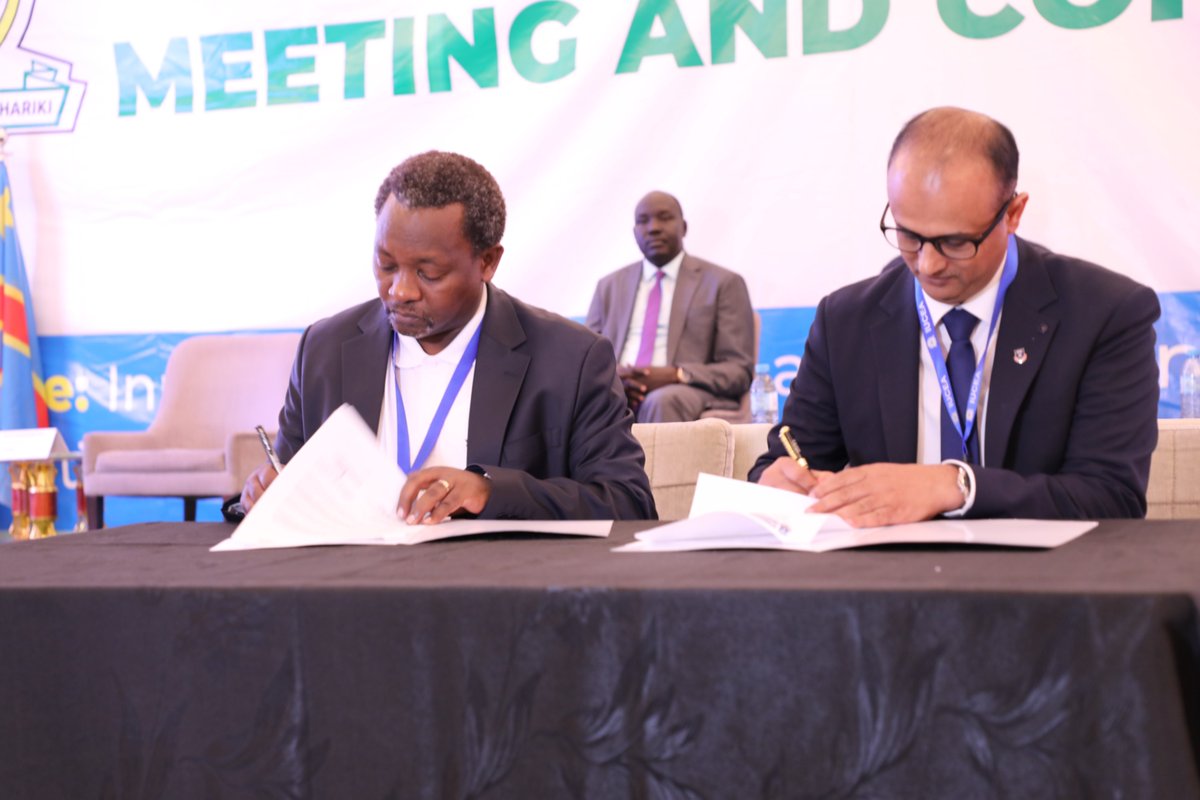 iucea_info's tweet photo. During the IUCEA Annual Conference, we launched the East African Student Mobility Scholarship Scheme, signed a new MoU with Kyungdong University in South Korea and launched the Advocacy and Communication Strategy for the EAC Common Higher Education Area. #IUCEAConference https://t.co/WAusm5FAa1