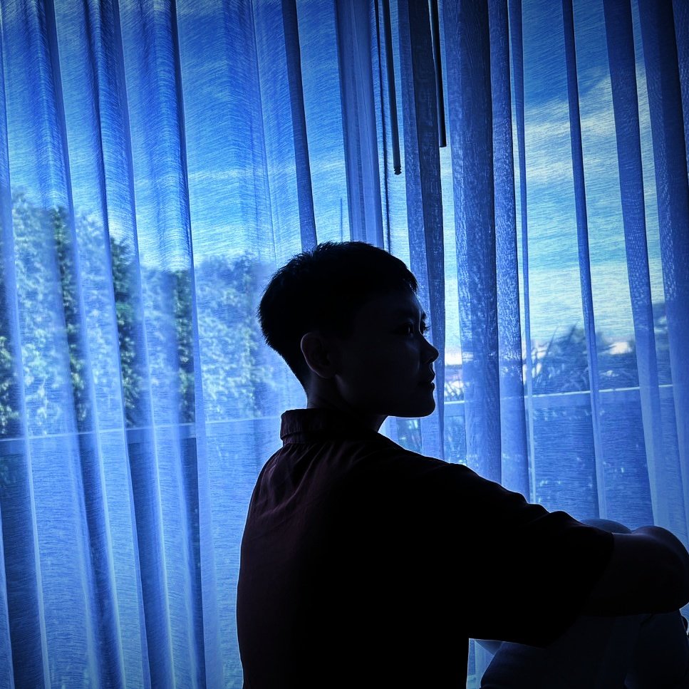 ZxrxMe Txz tweet media