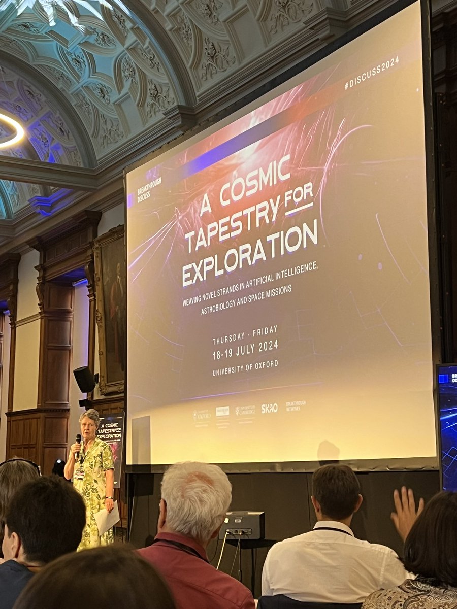 Professor Dame Jocelyn Bell Burnell delivering some welcome remarks for Breakthrough Discuss #discuss2024