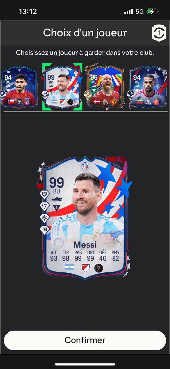 RommLil's tweet photo. Sympa les nouvelles récompenses rivals @TwinsFifaHD https://t.co/87N6iVU869