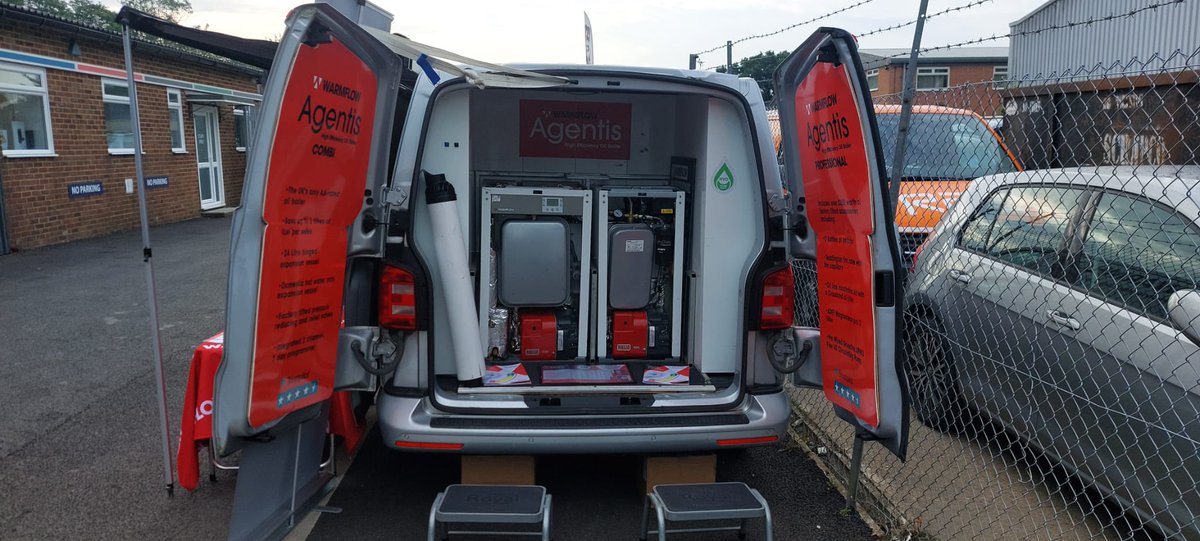 SPSLTD's tweet photo. Pop down and Grab a Cheese Toastie this morning at our Heathfield branch and have a chat to Ross Loveridge from @warmflowuk to discuss all things Oil and Renewables. https://t.co/lUHLJvzljG