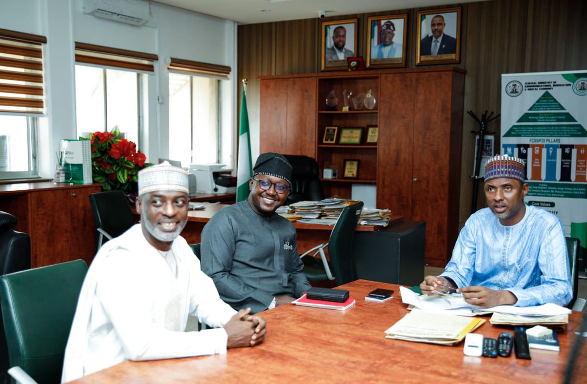 SokotoDigital's tweet photo. Sokoto Ministry of Innovation &amp; Digital Economy visits Permanent Secretary, Federal Ministry of Communications, Innovation &amp; Digital Economy @FMCIDENigeria, Engr Faruk Yusuf Yabo FNSE. The Hon. Com. @SokotoDigital @Hon_Bashar_K led the team, incl. Perm. Sec. Dr @nasirdaniya etc. https://t.co/5QCh4i1xpR