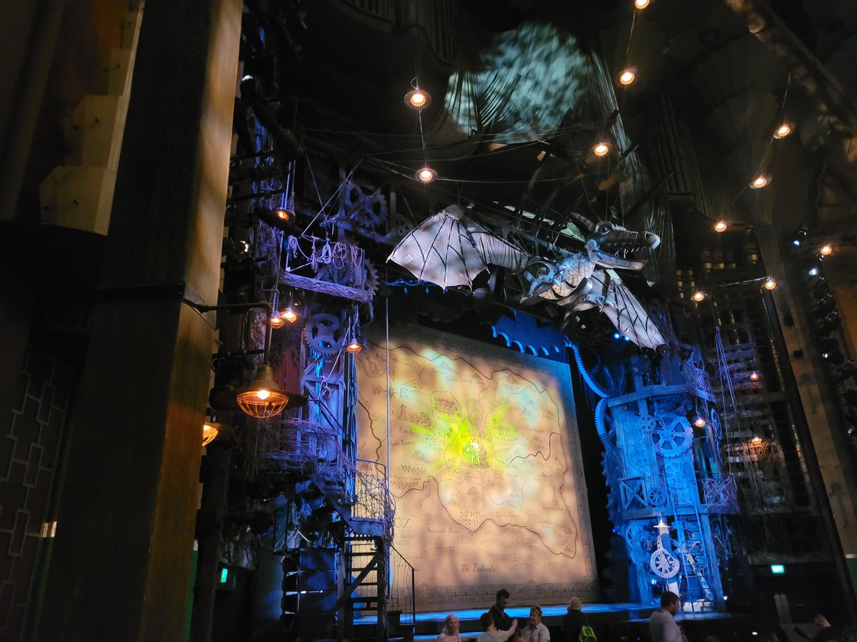 Harris Invictus tweet media