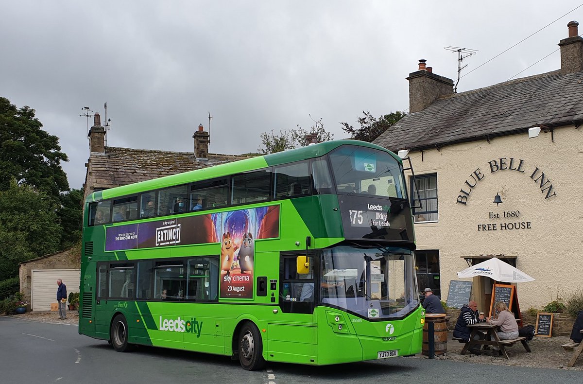 DalesBus's tweet photo. DalesBus services can help you explore the lovely Yorkshire Dales - great for sightseeing, linear walks and visiting cafes + pubs in country towns and villages.
Sunday network at: https://t.co/fYPb7Mhz7V
Full timetable at: https://t.co/atYDf0Q1on
Max. single fare just £2. https://t.co/Q4dPnhnpPa