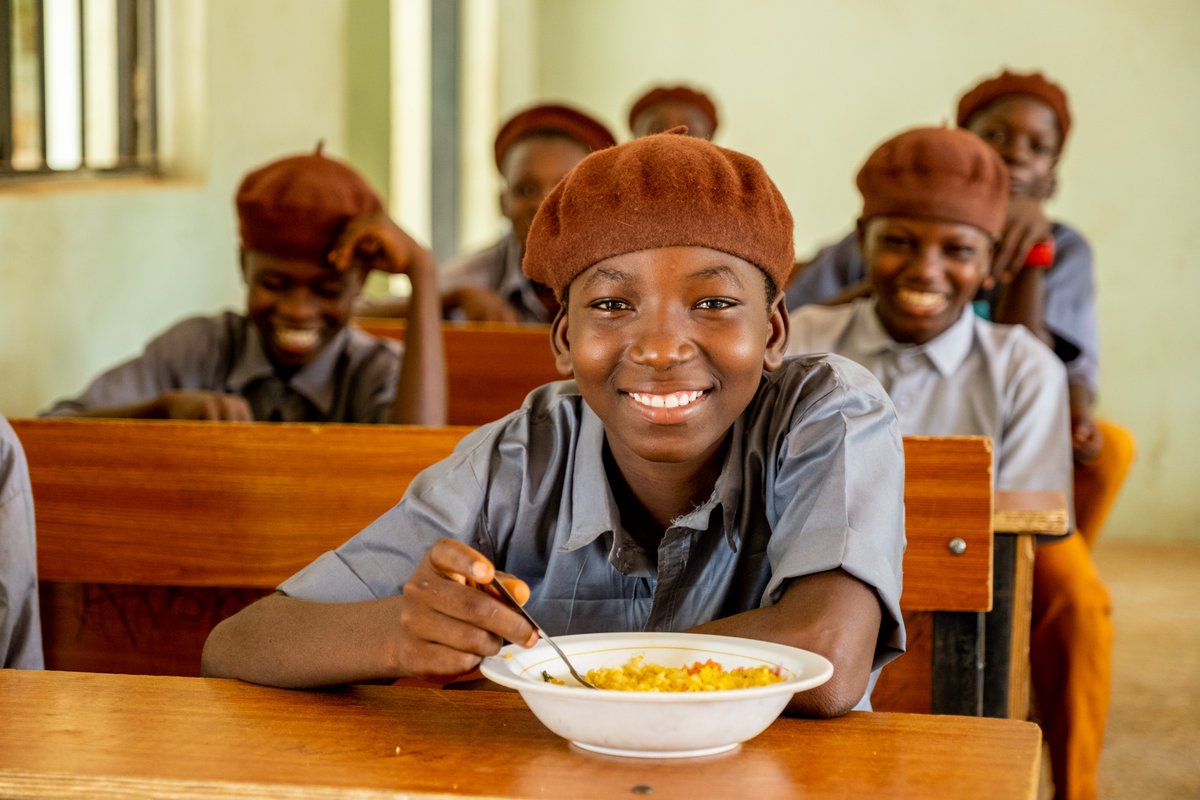 WFP_Nigeria's tweet photo. "Freedom is meaningless if people cannot put food in their stomach." - Nelson Mandela.
 
On #NelsonMandelaDay, we reaffirm our mission to#EndHunger and ensure food and nutrition security for all in #Nigeria and beyond.  

Together, we can peacefully reach a #ZeroHunger world! https://t.co/Edy3dvzkqr