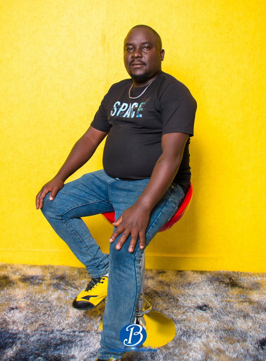 Benzmental_Pro's tweet photo. Don't just take our word for it, see the magic for yourself! Check out some of our recent shoots and let the pictures speak for themselves.
#BenzmentalProductions #StudioPhotoshoot #ProfessionalPhotography #CaptureTheMoment #TimelessMemories https://t.co/q1bWn9kaUF