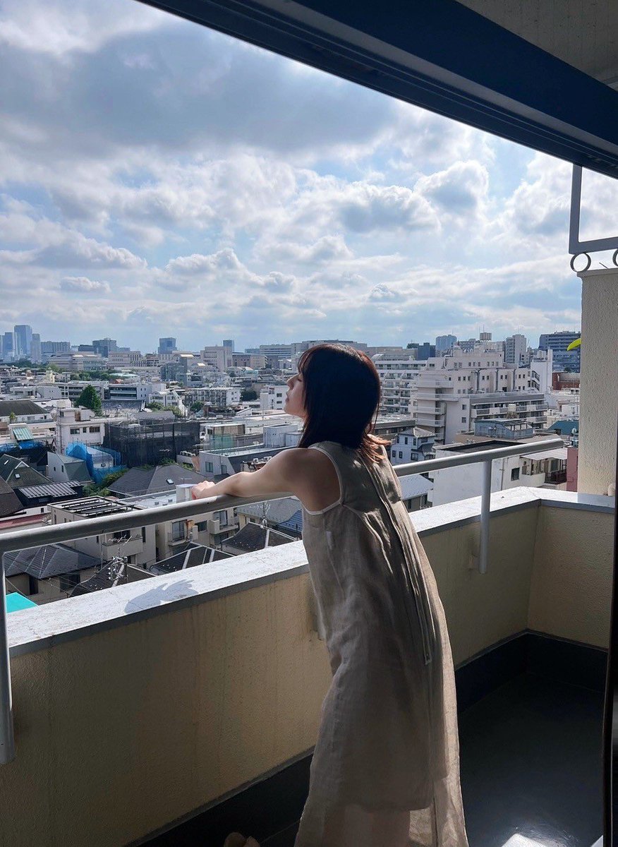 こんにちは🎐 今日は週刊 #ヤングジャンプ の発売日です☎️ #長濱ねる