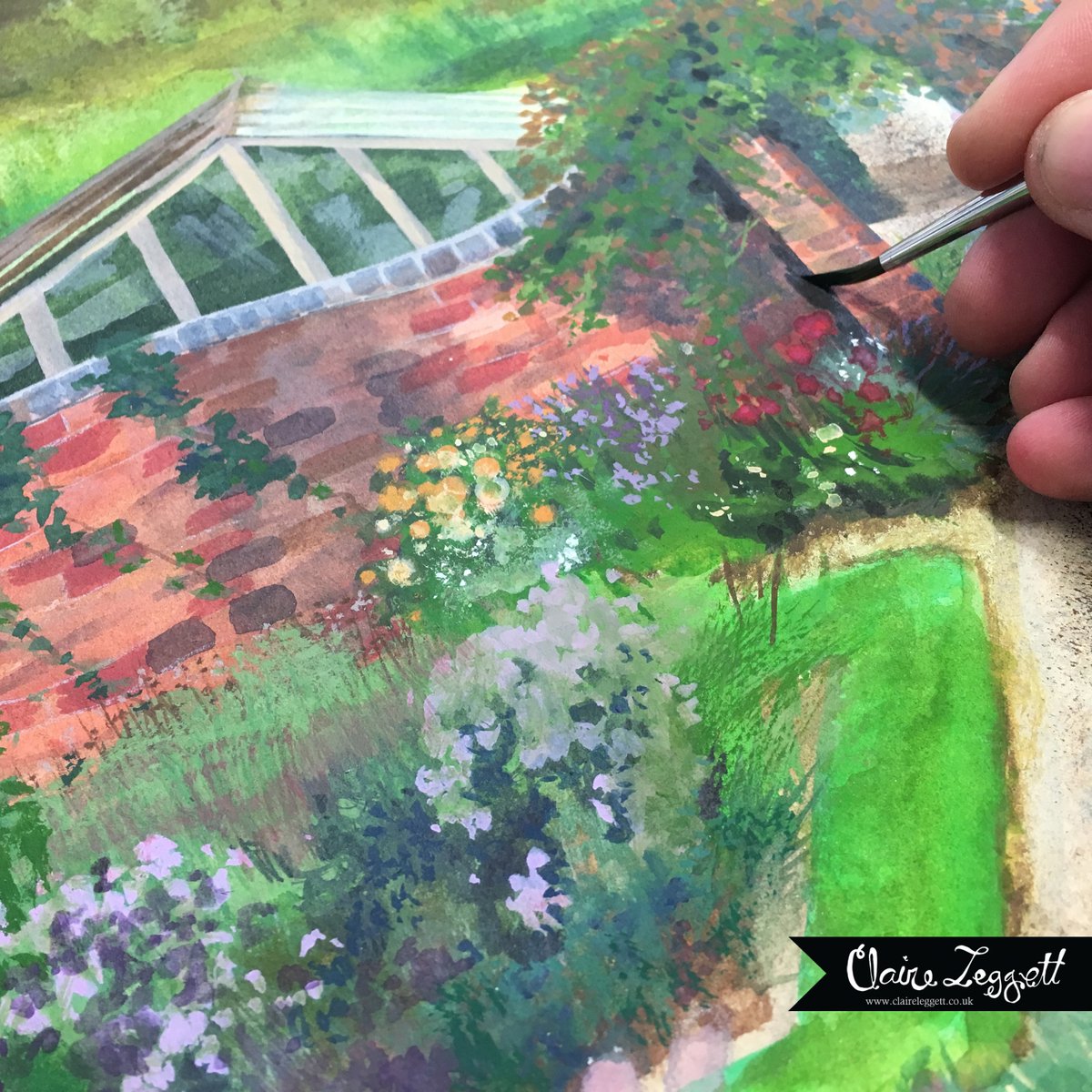 Join us on Saturday 3 August as expert tutor Claire Leggett teaches you to embrace a fresh and playful approach to painting with watercolours, capturing texture and pattern to create a garden or seascape-inspired painting. 

📅 3 August, 10am-4pm
🔗 winterbourne.org.uk/whats-on/textu…