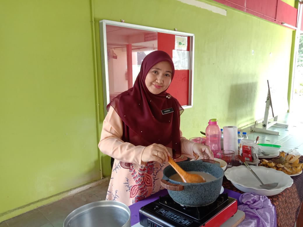PerpustakaanIPG's tweet photo. Majlis Peluncuran Buku : Antologi Anekdot Makanan Tradisional  https://t.co/qwNT1BI72g https://t.co/KbQRDArQwZ