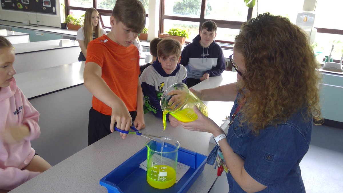 Saint Aidan's Sci tweet media