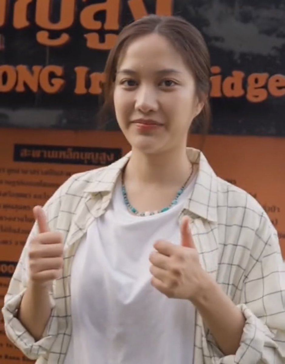 slaysis26's tweet image. Starting to realise freenbecky is bad at only one thing and that thing is doing fanservice like imagine your show is airing in less than 20 days and you and your company are just crickets. Nobody is doing it like them chile 🤩