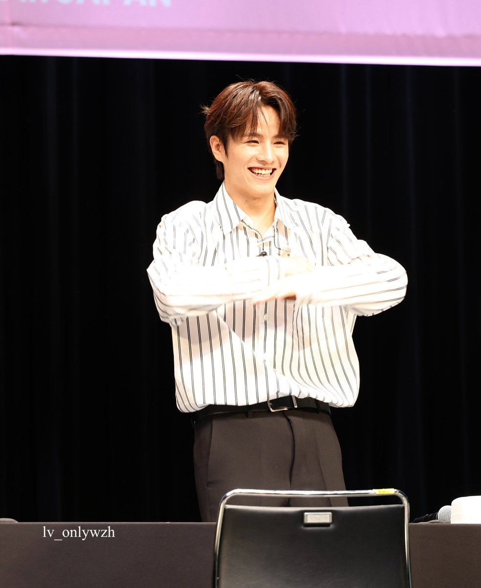 240718 福岡
A.I.BAE with LE'VEL
#LEV #레비 #レビ #wangzihao #왕즈하오 #ワンズハオ #ズハオ  #王子浩