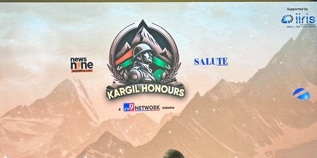 An honour to attend the #News9KargilHonours hosted by the #TV9Network . Specially elated to share the table with the coveted, decorated, and the amazing <a href="/dpkpillay12/">Colonel DPK PILLAY, PhD, Shaurya Chakra</a> and my colleague <a href="/VishwasDass/">Vishwas Dass</a>