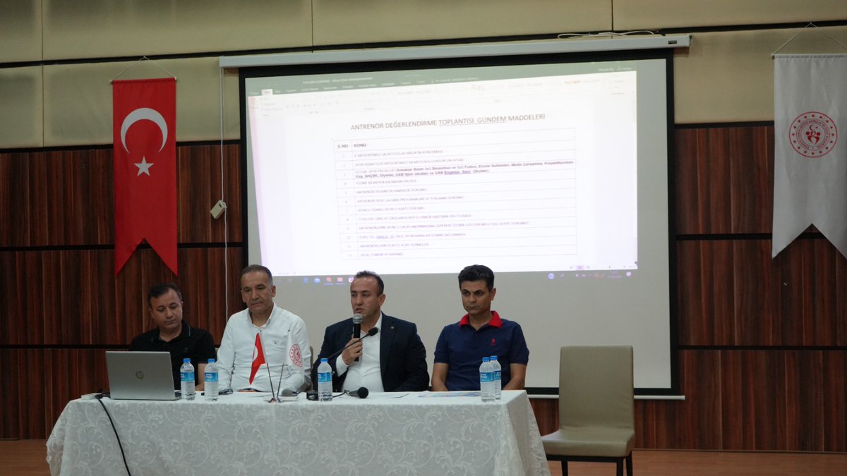 GSB_Mardin's tweet photo. İl Müdürümüz Beytullah BİRLİK’in başkanlığında antrenör değerlendirme toplantısı gerçekleştirildi. https://t.co/TgXyMKtJS6
