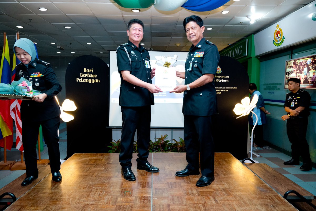 Imigresen Labuan tweet media