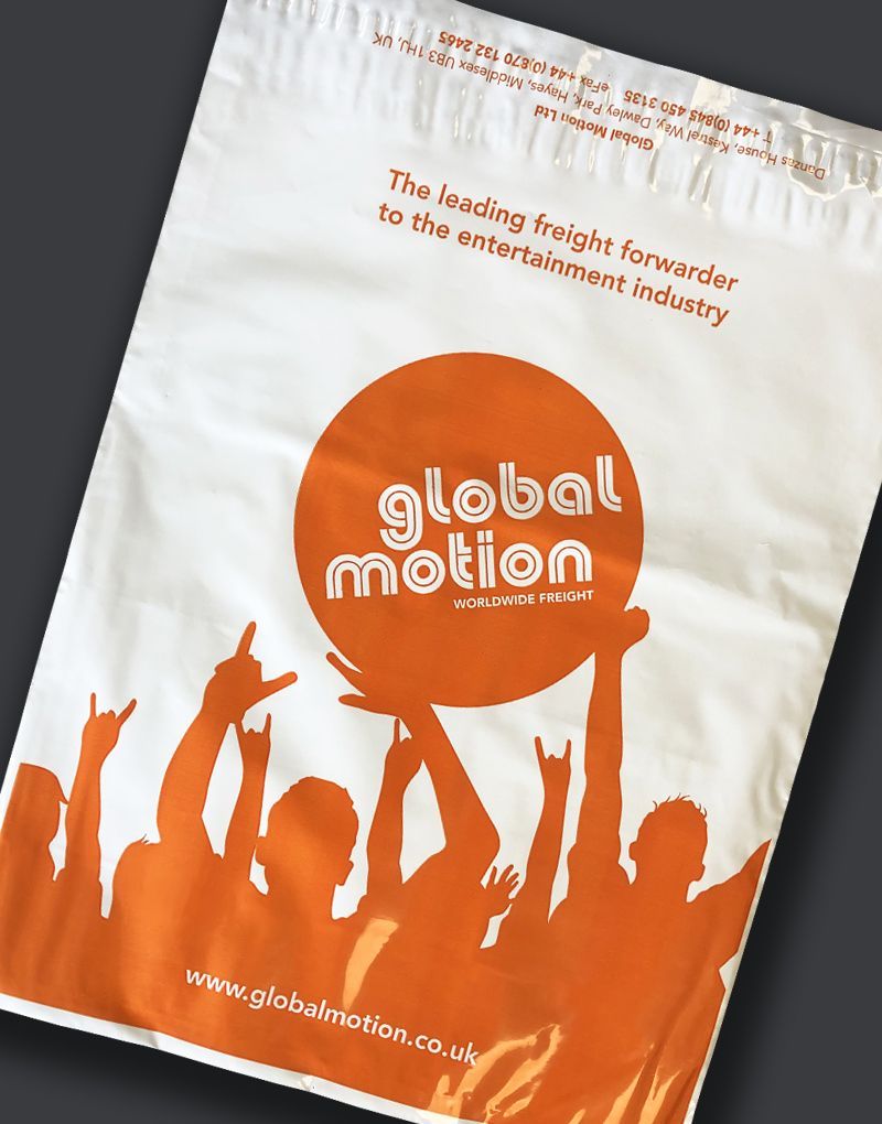 bayardpackaging's tweet photo. Courier Bags in Motion

The timely delivery of packages and parcels is crucial in today's fast paced environment. 
Vibrant one colour printed polythene courier bags with your custom branding will stand out from the crowd and will be sure to capture attention while in motion. https://t.co/zqSe2rNpo9