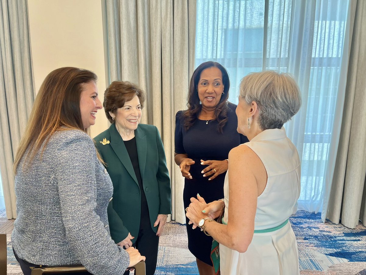 Yvette Colbourne tweet media