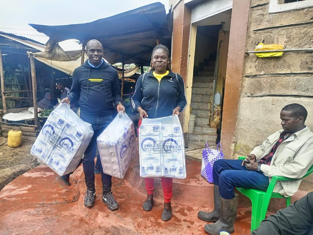 OrengoJd's tweet image. #EndOpenDEFECATION Today during the Mandela Day 2024, I am volunteering to campaign against OPEN DEFECATION in slums. Open Defecation is an affront to the dignity, health &amp;amp; well being especially of girls &amp;amp; women. This campaign restores back equity and dignity to all people.