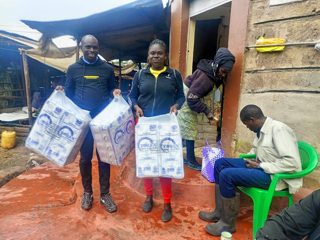 OrengoJd's tweet image. #EndOpenDEFECATION Today during the Mandela Day 2024, I am volunteering to campaign against OPEN DEFECATION in slums. Open Defecation is an affront to the dignity, health &amp;amp; well being especially of girls &amp;amp; women. This campaign restores back equity and dignity to all people.