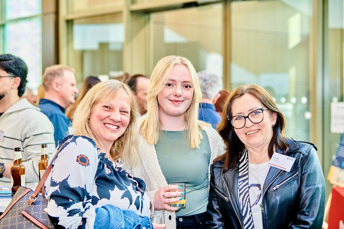 phoebe__snow's tweet photo. It was a pleasure to catch up with one of my PhD sponsors, Irina and Liz from Combat Cancer, at the recent Newcastle University Support Thank You Event and update them on my project. 🌟👩🏼‍🔬
https://t.co/Ry2hUUBS3K https://t.co/YpXe1qBEsB