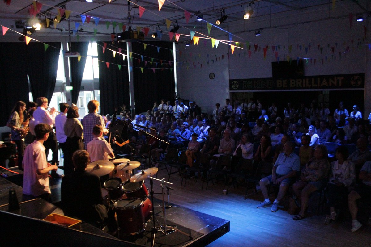 Clevedon School Performing Arts Department tweet media