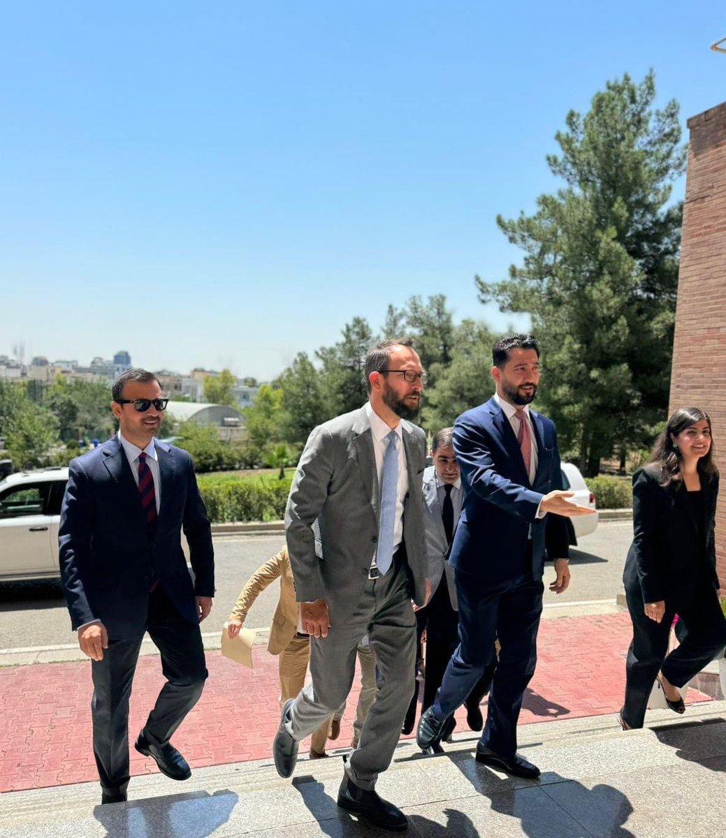 SherkoJdy's tweet photo. Very pleased to welcome Consul General Mark Stroh @USCGERBIL to discuss the current political developments in the region. https://t.co/4zPiHXKZSx