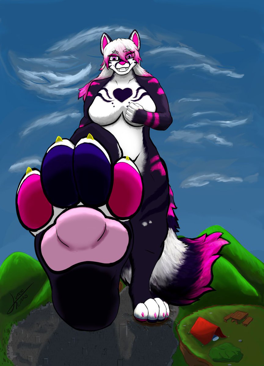 I think we have a BIG problem ˃:3  

Amazing ych by
@LuxcioKetaroUwU 

#macrofurry #microfurry #paws #furrypaws #furrycomission