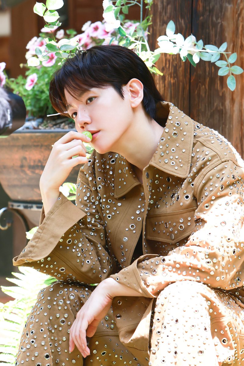 jadi0092's tweet photo. زیباترین آدمی که میتونی ببینی
ایشونه اری شی!
#BAEKHYUN 
#백현아
@weareoneEXO 
@INB100_official https://t.co/DWVmsz7iGU