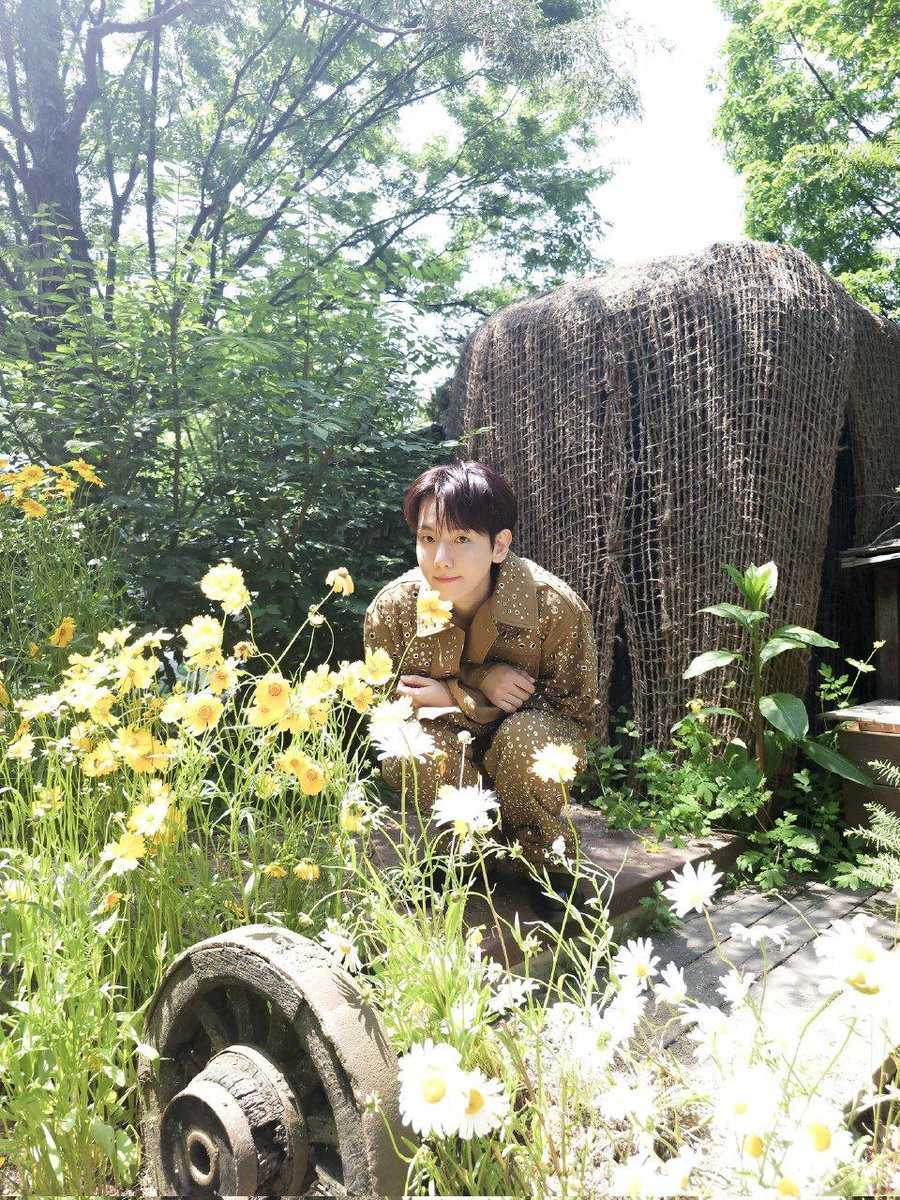 jadi0092's tweet photo. به قدری نازه که نمیتونم...
#BAEKHYUN 
#백현아
@weareoneEXO 
@INB100_official https://t.co/QxVBJDdiYJ