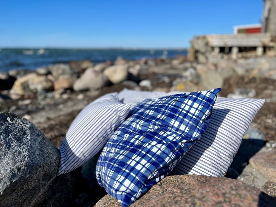 elobinacom's tweet photo. Ge dina gamla kuddar en ny look med personliga kuddfodral från Elobina och spara pengar på att köpa nya.
#elobina #kuddfodral #personlig #tryck https://t.co/ADnkPExCv9