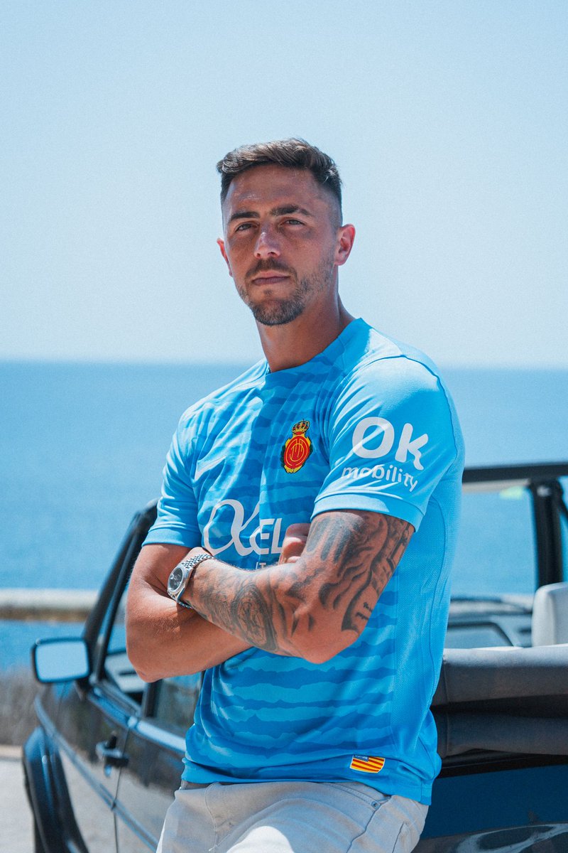 RCD_MallorcaEN's tweet photo. #LaNostraMar 🌊💙
#OurSea

🆕 We present our third kit for the new season. https://t.co/dc2HHe7f0I