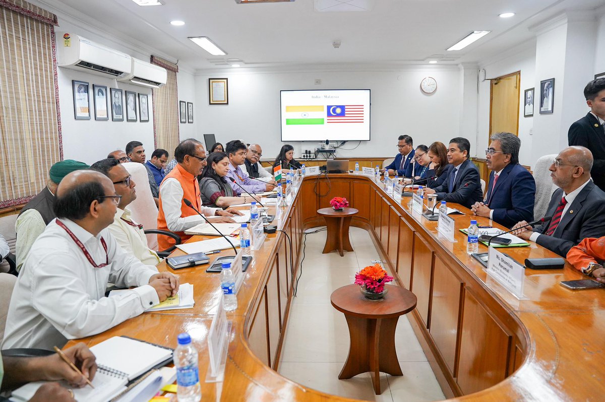 Shivraj Singh Chouhan tweet media