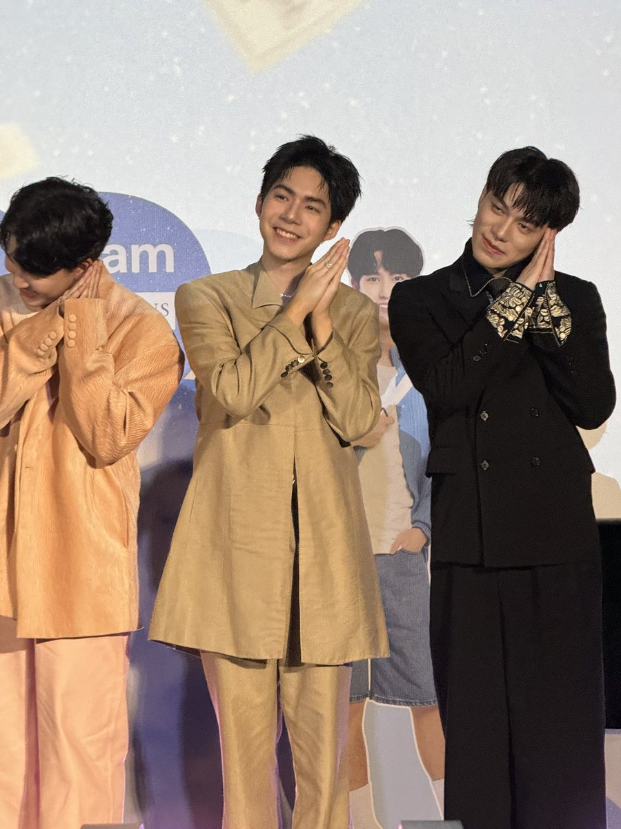 MentKorn's tweet photo. เธอ ฉัน ฝัน เรา⛅️
ออกอากาศตอนแรก 24ก.ค.นี้ที่ WeTV นะครับ
 #ISawYouInMyDreamPremiere
 #ISawYouInMyDream https://t.co/bCBHiC1pna