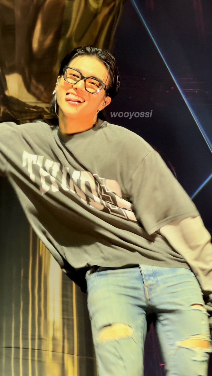 wooyossi's tweet photo. wooyoung was having so much fun tonight 🥹

#ATEEZinOakland #ATEEZWorldTour2024 
#TowardsTheLight #Will_To_Power #ATEEZ #에이티즈 #WOOYOUNG #우영 https://t.co/3GsgyIUZXC