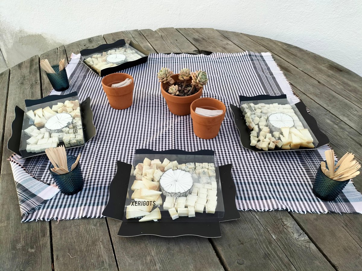 📚 En aquest extraordinari relat, María Belmonte ens proposa un viatge al llarg dels segles per a explorar el poder de l'aigua i les fonts des de les perspectives més evocadores 💧