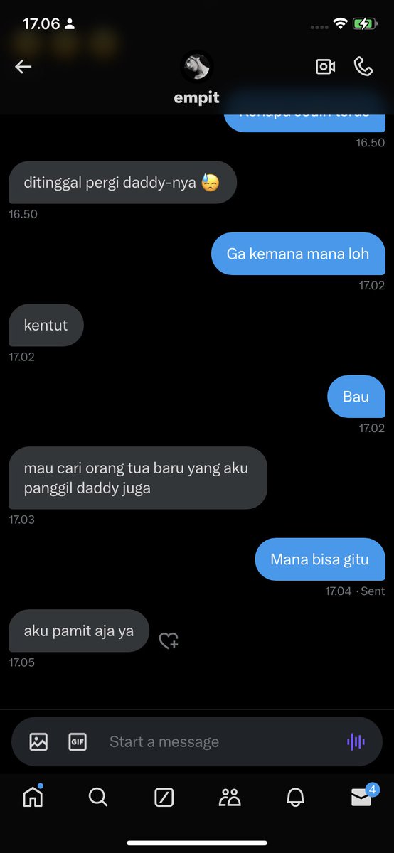 arow tweet media