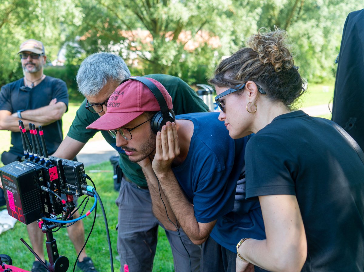 EQZEskola's tweet photo. Hasi da @claretjaume #EQZEalumni-aren lehen pelikularen filmaketa Alemanian. | "Estrany riu", un proyecto gestado en #EQZEskola, cuenta con la financiación de @CineICAA, #Eurimages, @icec_cat, #FFFBayern y #DFFF. #IkusmiraBerriak https://t.co/bDbvoe0uJG