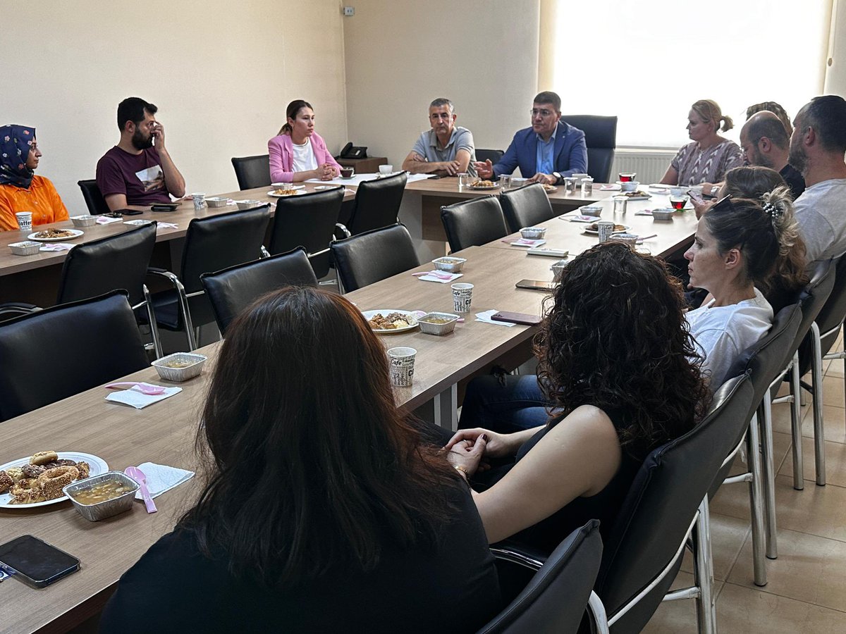 dalgarh's tweet photo. İntörnlük sistemine geçen ve başarılı biçimde sürdüren Sağlık Bilimleri Fakültemizi tebrik ediyorum. 

Uygulamalı eğitimi tüm akademik birimlerimizde yaygınlaştırıyoruz. 

Sağlık Bilimleri Fakültemizdeki tüm arkadaşlarıma özverileri çalışmalarından dolayı teşekkür ediyorum. https://t.co/8dZ45uaXow