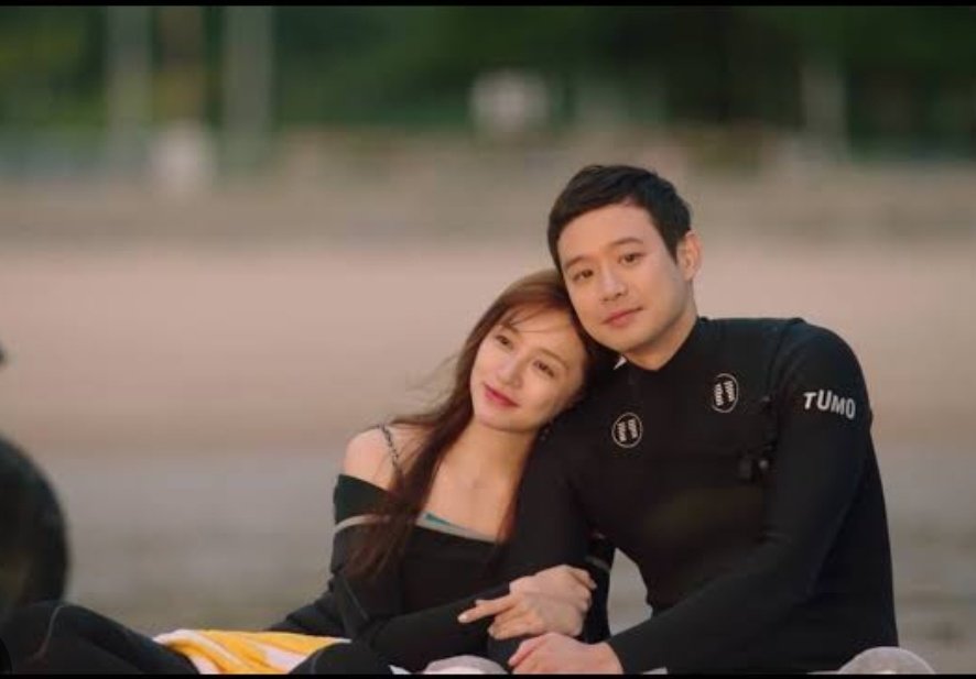 floraanka's tweet photo. Vee bir dizi daha biter.
Sahte ilişkiden büyük bir aşka dönüşen Yoo Jung ve Woo Hyun'un hikâyesini anlatan #FlutteringWarning veya diğer adıyla #LoveAlert konusu, oyuncuları, görsellik ve ostlarıyla baştan sona izlemesi çok keyifli bir diziydi.
Güzel çiftime veda zamanı... https://t.co/59u81RNqyq