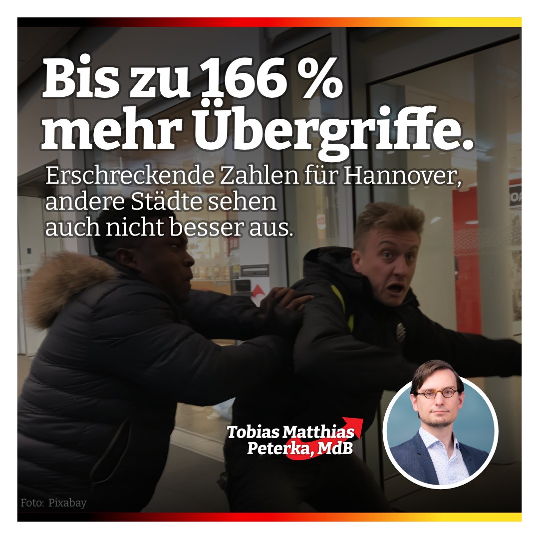 TobiasMPeterka's tweet image. Was von #Grünen Migrationsbefürwortern mit #Scheuklappen einfach ignoriert wird. In den Städten kocht die #Wut. BILD: lmy.de/zFolA
Die Leute haben die Nase voll. #Schluss damit, das wird es nur mit der #AfD geben.