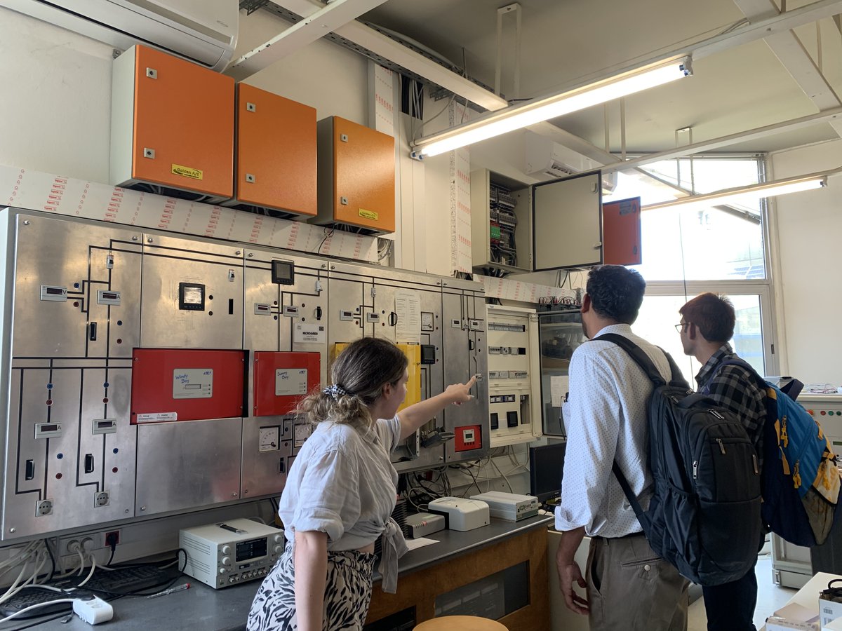 RE_EMPOWERED's tweet photo. On 26th June, RE-EMPOWERED partners assembled in Athens for the 6th consortium plenary meeting. The Indian partners who were visiting Athens for the first time, participated in a tour at the @IccsNtua laboratory where the microgrid applications and tools are tested.
@iitbbs https://t.co/2SYiJpDrwT