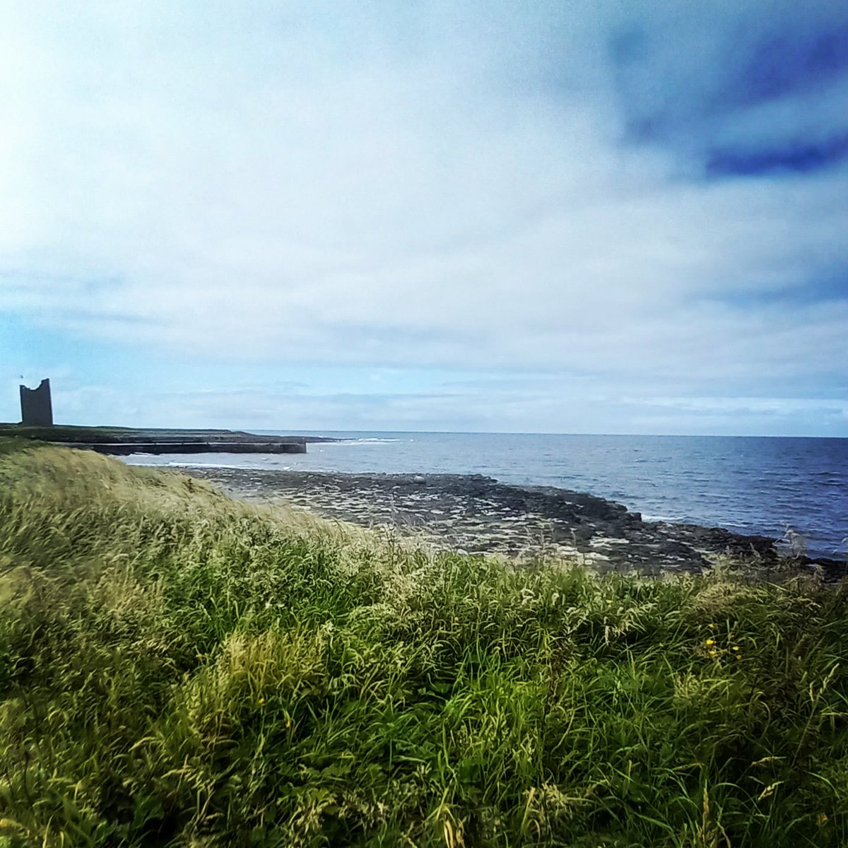 StrayCookie's tweet photo. Standing on the Dock of a Bay #easkey #sligo #nature #wildatlanticway https://t.co/CnL2ftf5KZ