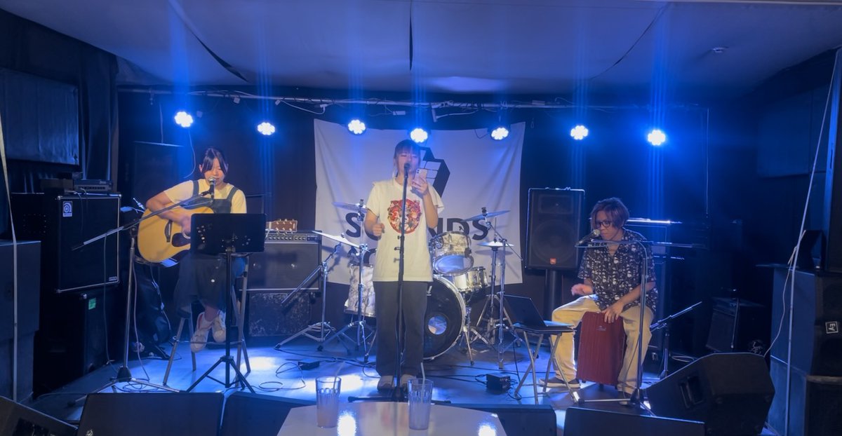 funnybunnyken's tweet photo. #イエデス〼 #GooLD 両方とも練習でした！

イエデス〼の新曲は手が痛くなるしパートによって叩き方コロコロ変わるから忙しいー！でも楽しい💃

GooLDの新曲二曲あるんだけど、一曲はベース、二曲目はギターの魅せどころが満点の楽曲です✨✊

7/26と7/28待ってるね♪予約がお得なイベントです！ https://t.co/hUCO22zIS4