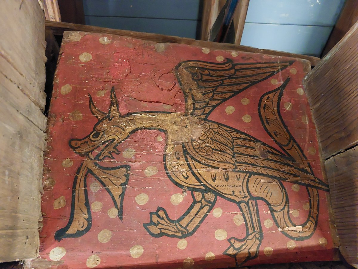 I’ve stumbled upon an opportunity to work with newly discovered #medieval paintings, now visible at eye level, and tell stories that have never been told before!
Read all about it here: medium.com/@alfonsoxelsab…
#Spain #medievalroyalty #arthistory #artdiscovery