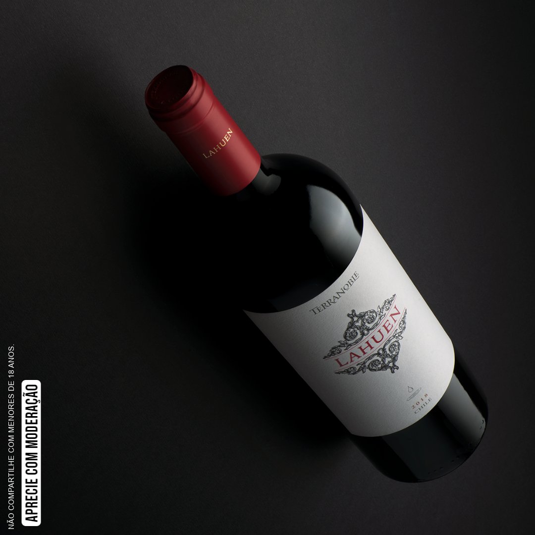 Quarta-feira é dia de beber um tinto!
Venha conhecer o Lahuen da TerraNoble, um dos destaques da nossa seleção de vinhos na Decanter Vinhos. Compre já o seu acessando: decanter.com.br