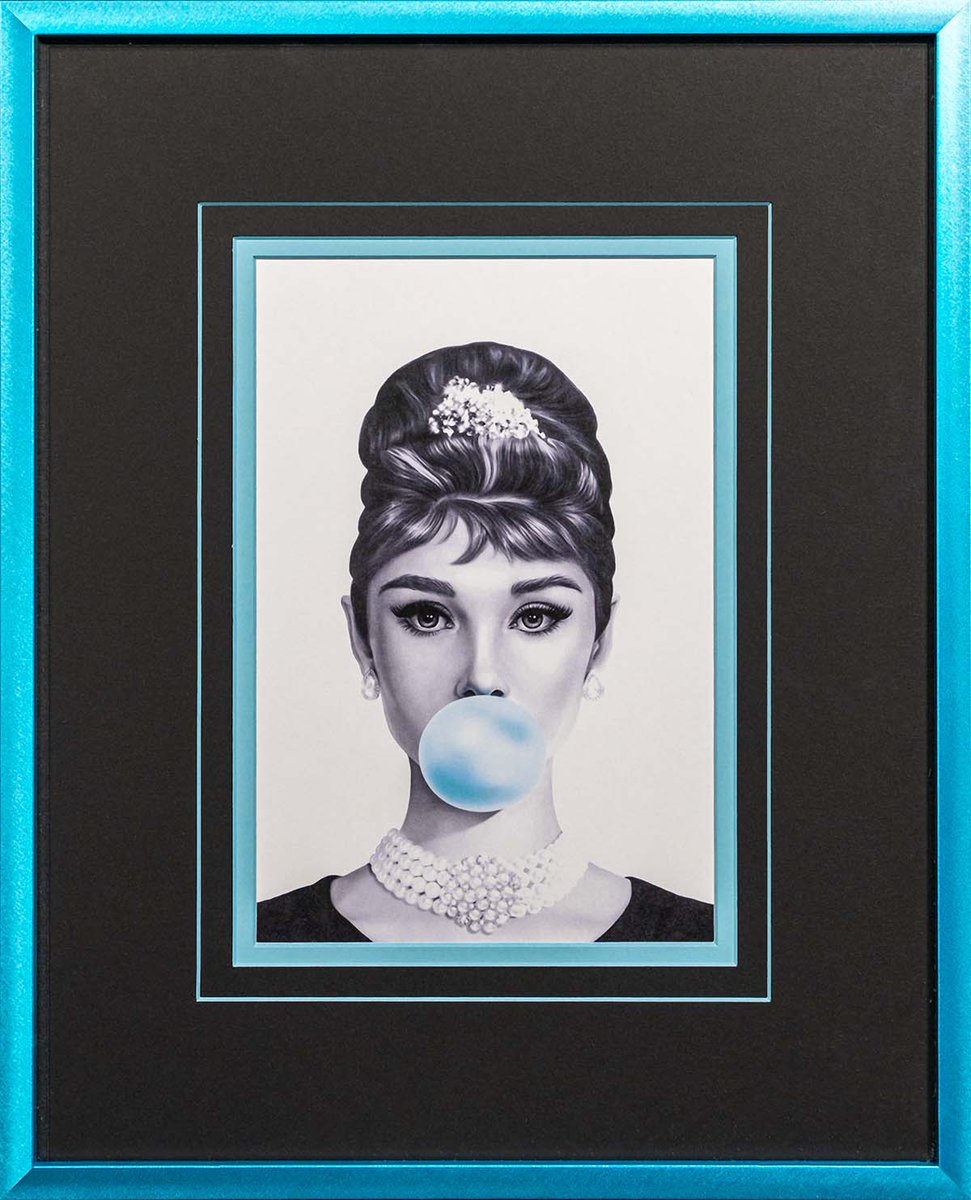 TGFUFraming's tweet image. 🎨✨ Add a pop of color with custom framing! 🖼️✨

Looking to brighten up your space? Custom framing is the perfect way to add that vibrant touch to your décor.
.
#customframing #pictureframe #decor #homedecor #interiordesign #color #photos #memories #shoplocal  #supportlocal