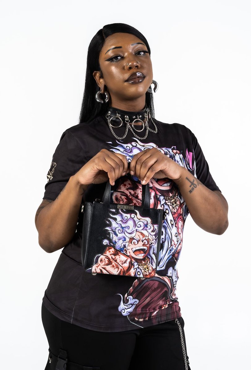 alwayzlynluv's tweet photo. The Joy Boy Mini Tote is ready and shipping out! 👜✨ Inspired by your favorite anime, this stylish and durable tote is perfect for all your essentials. Hurry, stock is low and won't be restocked! #JoyBoyTote #AnimeFashion #LimitedEdition #ReadyToShip https://t.co/DlRndkpoxq